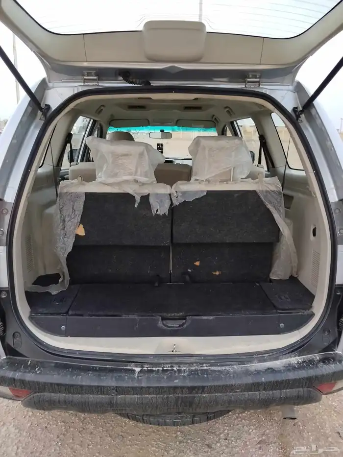 أعرض لكم جيب متسوبيشي باجيرو سبورت دبل 6 سلندر 4