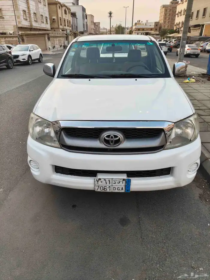 تويوتا هايلوكس غماره 2011 11