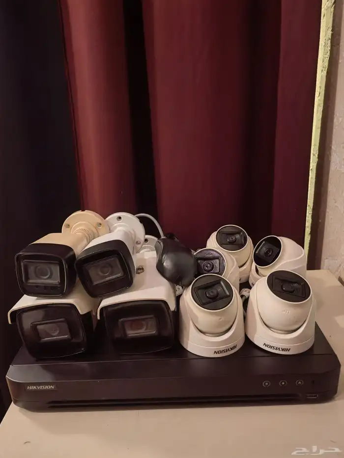 HIKVISION DS-7208HUHI-K2 DVR With 2TB Hard Disk  9 camera 0