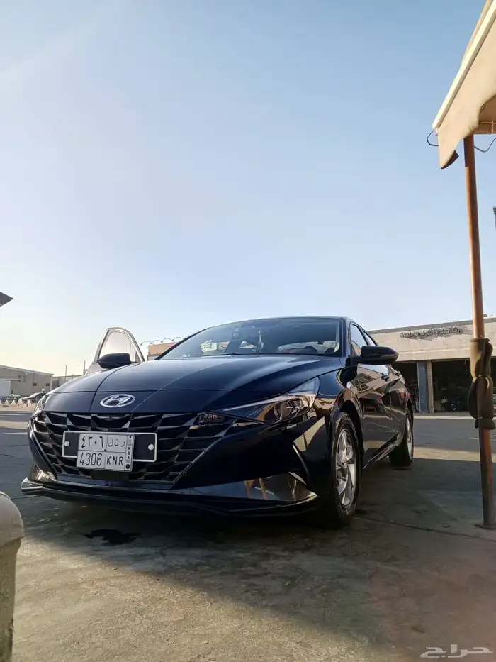 للبيع هونداي افانتي وارد كوريا 1