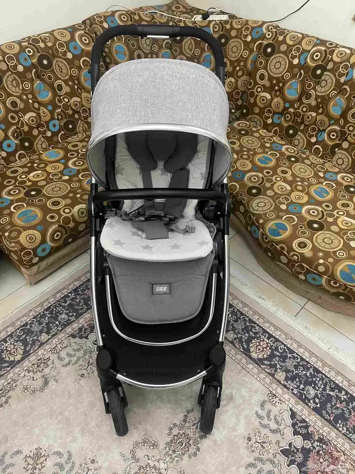 عربيه اطفال سترولر ماماز اند باباز اوكارو حالتها ممتازه 4