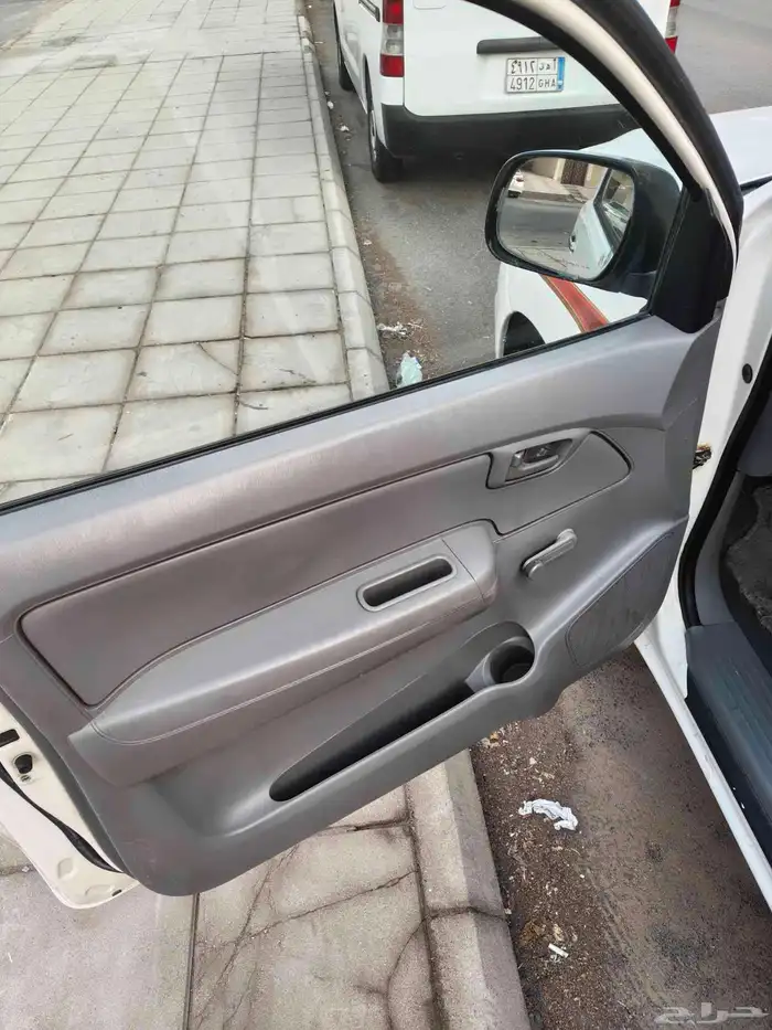 تويوتا هايلوكس غماره 2011 3