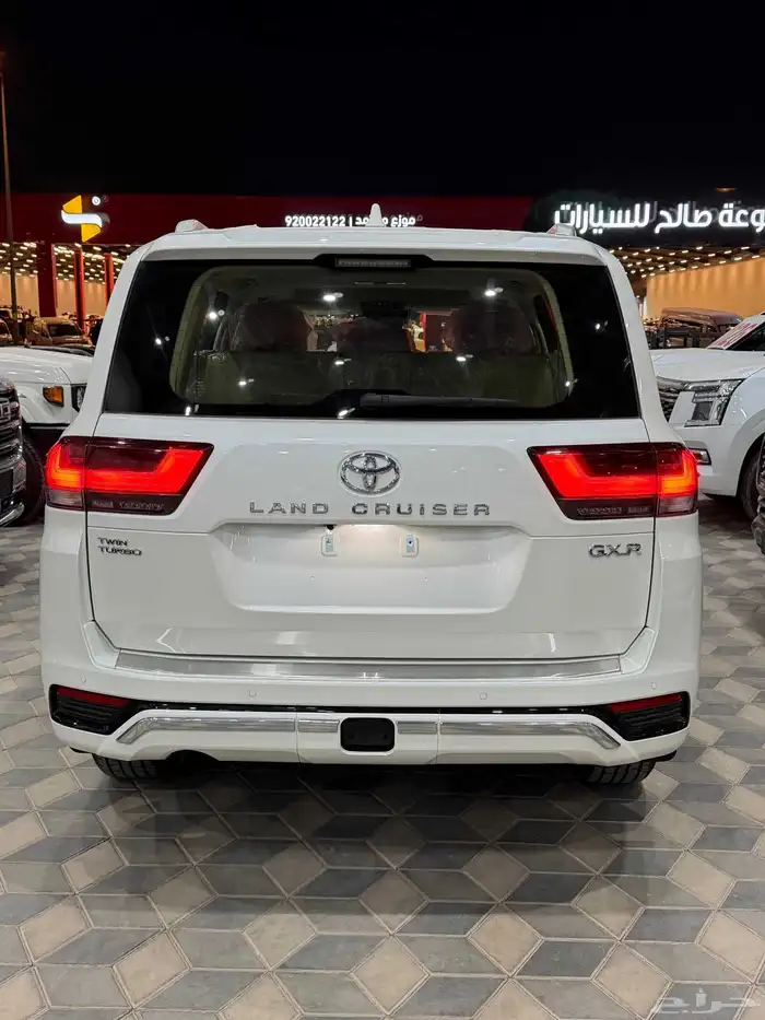 لاند كروزر 2025 - GXR- L3 وارد الوكيل بطاقه جمركيه 3