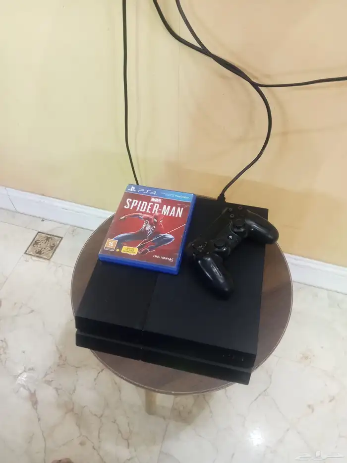 سوني 4 للبيع مع كامل ملحقاته 1