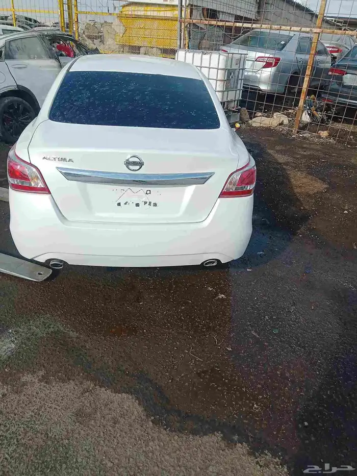 تشليح قطع غيار نيسان التيماء مديل 2015 6