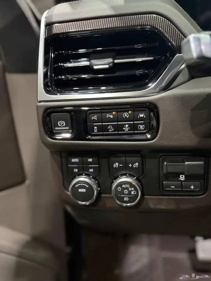 جمس يوكن 2025 فل كامل سقف بانوراما خليجي بطاقه جمركيه 13