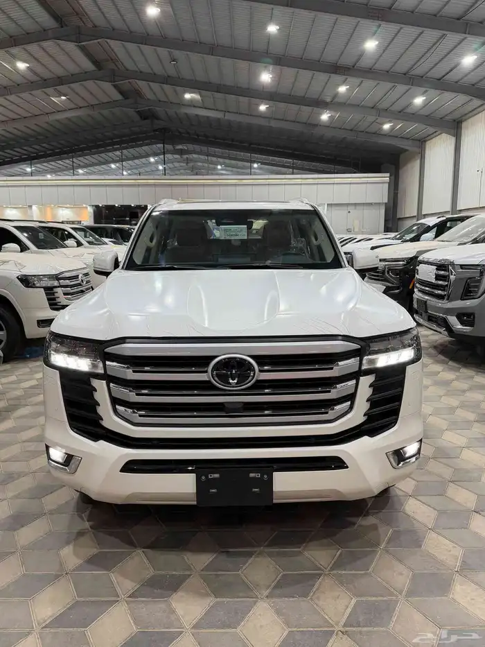 لاند كروزر 2025 - GXR- L3 وارد الوكيل بطاقه جمركيه 0