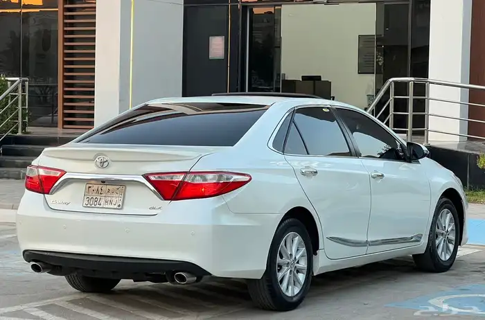 تويوتا كامري 2016 (بحالة ممتازة) 5