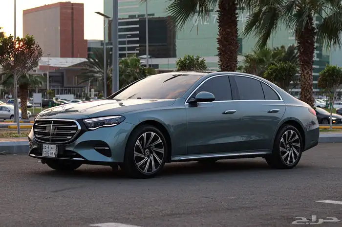 مرسيدس E300 شبه زيرو 6