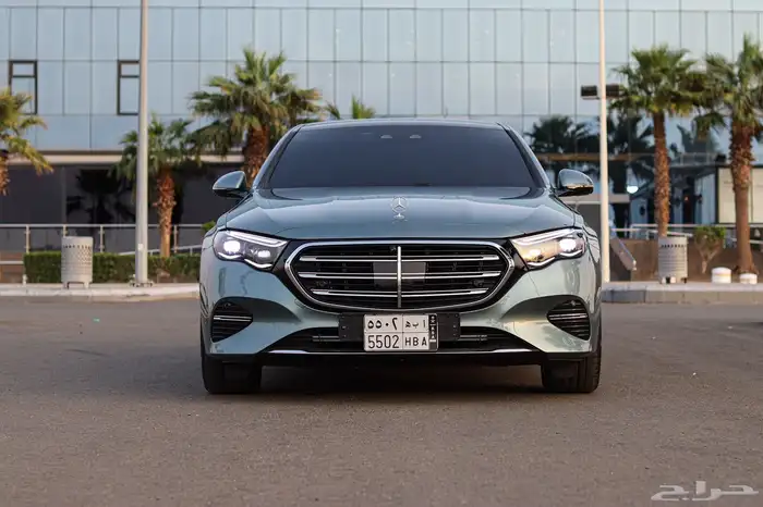مرسيدس E300 شبه زيرو 9