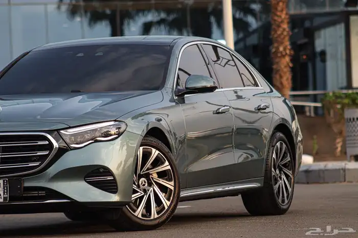 مرسيدس E300 شبه زيرو 5