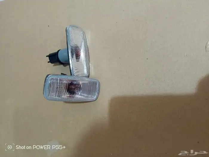 لمبة إشارة رفرف جيب قراند شيروكي ودودج و كرايسلر 1