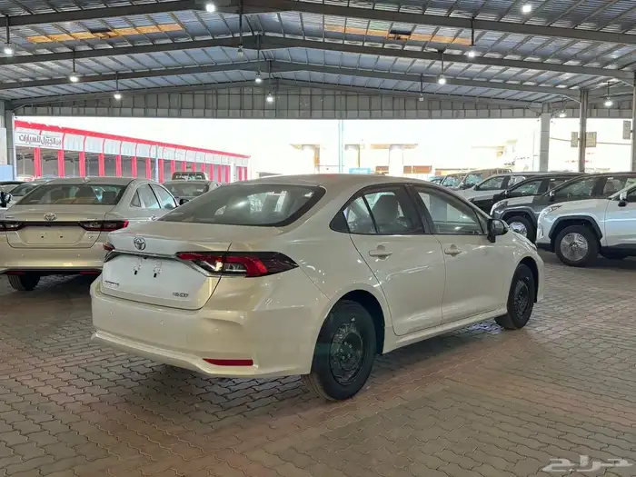 تويوتا كورولا استاندر طياس محرك 2.0L سعودي بنزين 2026 2