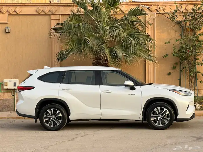 تويوتا هايلاندر 2022 27