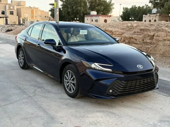 كامري 2025 E استاندر بنزين كحلي 0