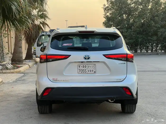 تويوتا هايلاندر 2022 4