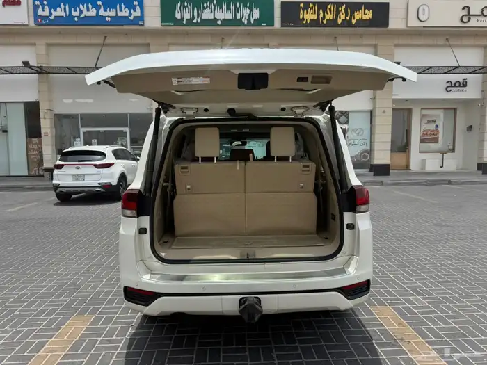 جيب لاندكروزر 2022 6