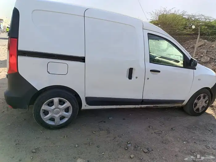 للبيع رينو دوكر موديل 2017 2