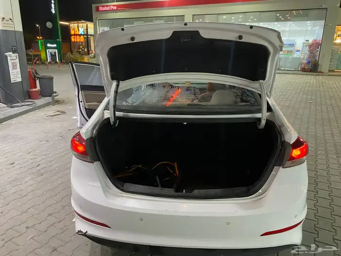 النترا 2017 بنزين للبيع 15