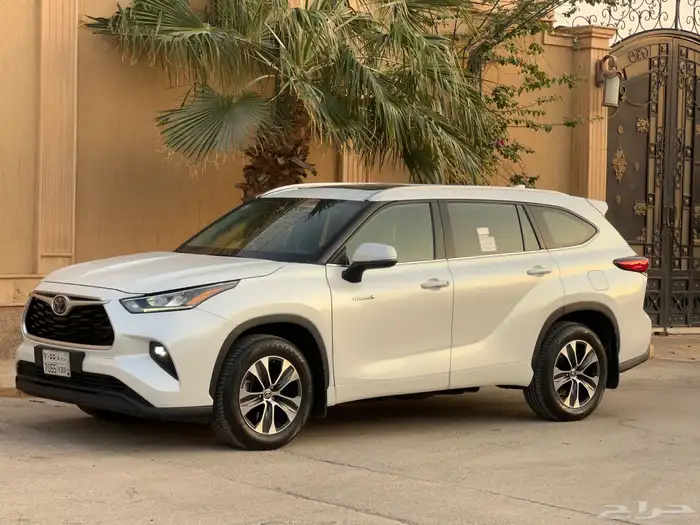 تويوتا هايلاندر 2022 12