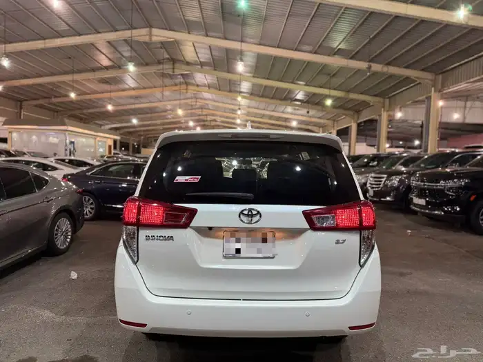 تويوتا انوفا 2022 4