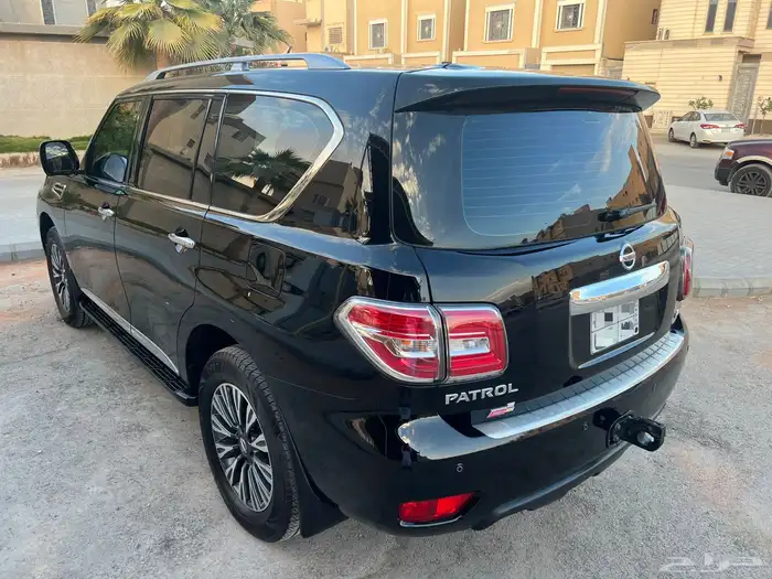 نيسان باترول 2019 بلاتينوم نظيف 9