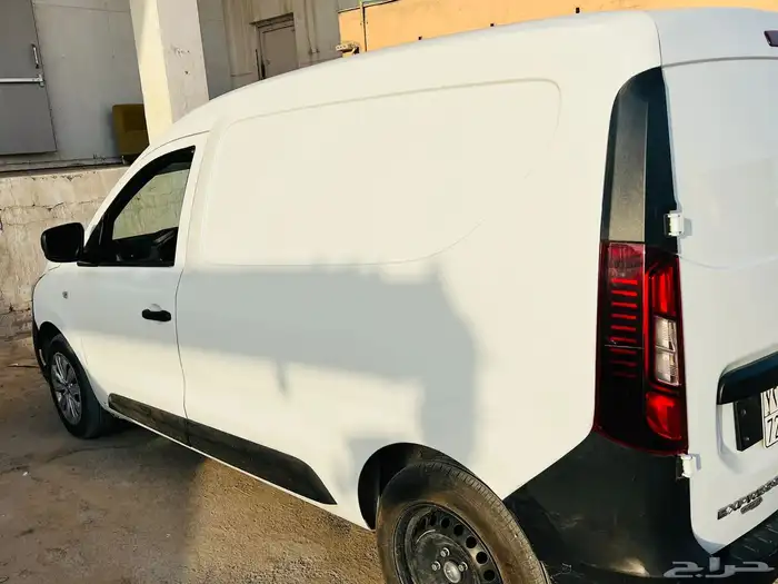 رينو اكسبرس ديزل 2023 3