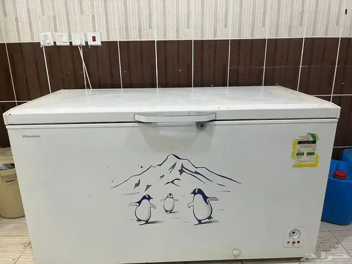 ثلاجه للبيع انا مجرد معلن وهذه رقم راعيها  966 56 560 2720 0