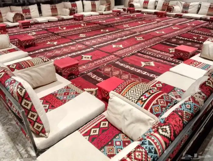 تأجير جلسات شعبيه تأجير كنب تأجير كراسي وطولات تأجير عقود 7