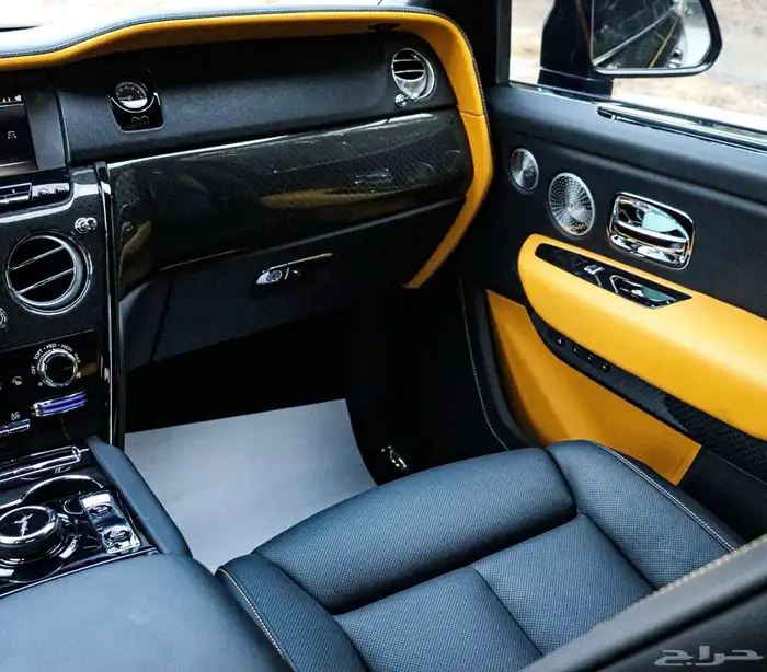 للبيع  رولز رويس كولينان 2023 11