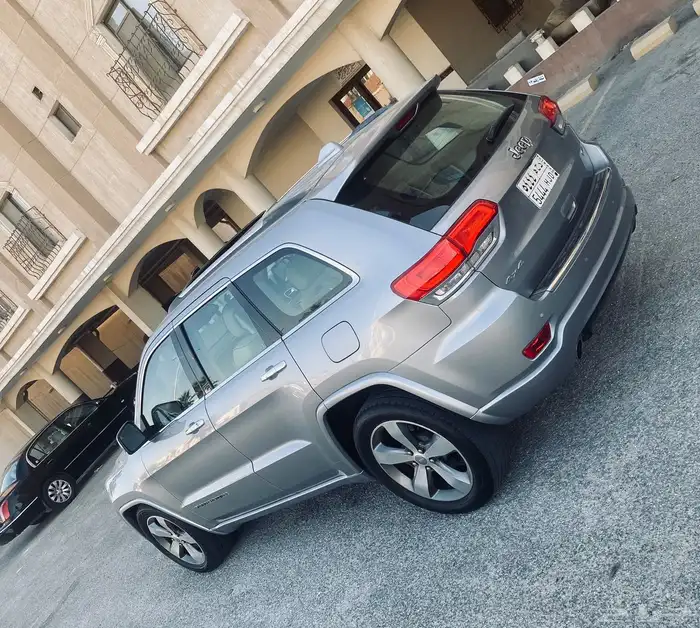 جيب قراند شروكي 2015 5