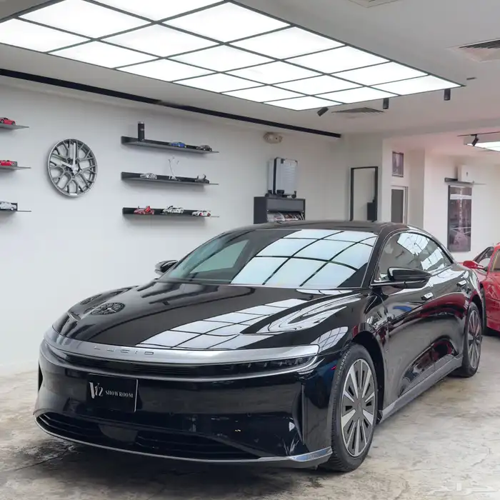 لوسيد اير 2025 الممشى اقل من 100 كيلو 0