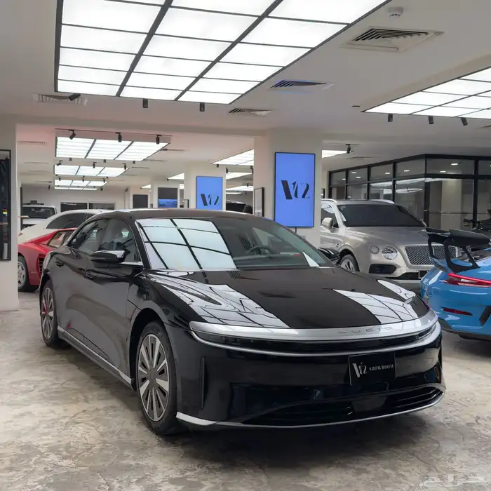 لوسيد اير 2025 الممشى اقل من 100 كيلو 3