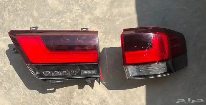 اسطب يمين ركن وشنطة لاندكروزر 2022 2023 2024 2025 0