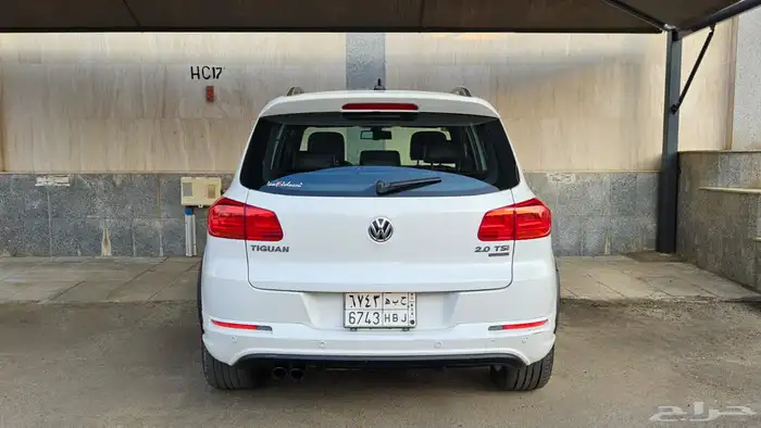 جيب فلوكس واجن تيقوان ار لاين 2014 3