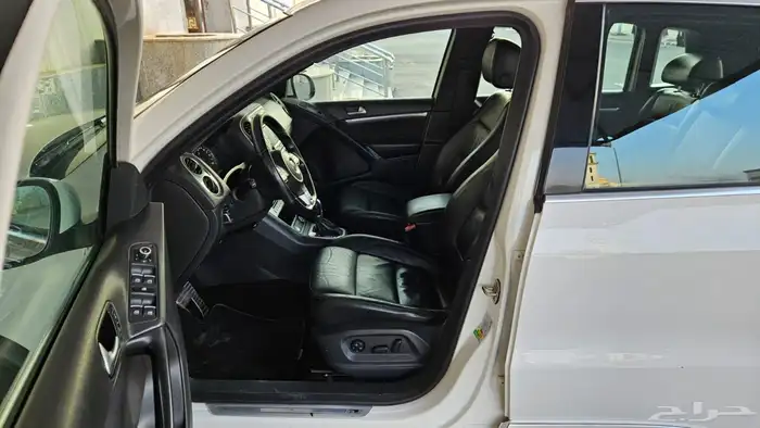 جيب فلوكس واجن تيقوان ار لاين 2014 10