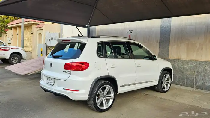 جيب فلوكس واجن تيقوان ار لاين 2014 4