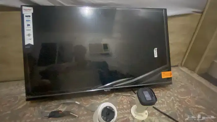 كاميرا مراقبه مع كامل اغراضها 2