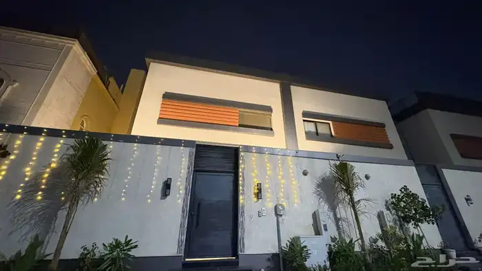 فيلا فاخرة للبيع في شمال مدينه جدة - حي الشراع 1