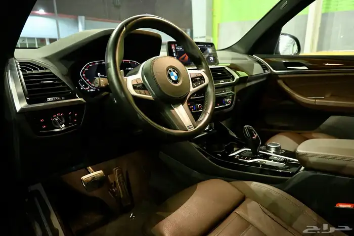 BMW X3 2021 kit M شبه جديد 5