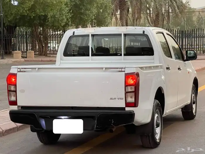 ايزوزو ديماكس 2013 سعودي 6