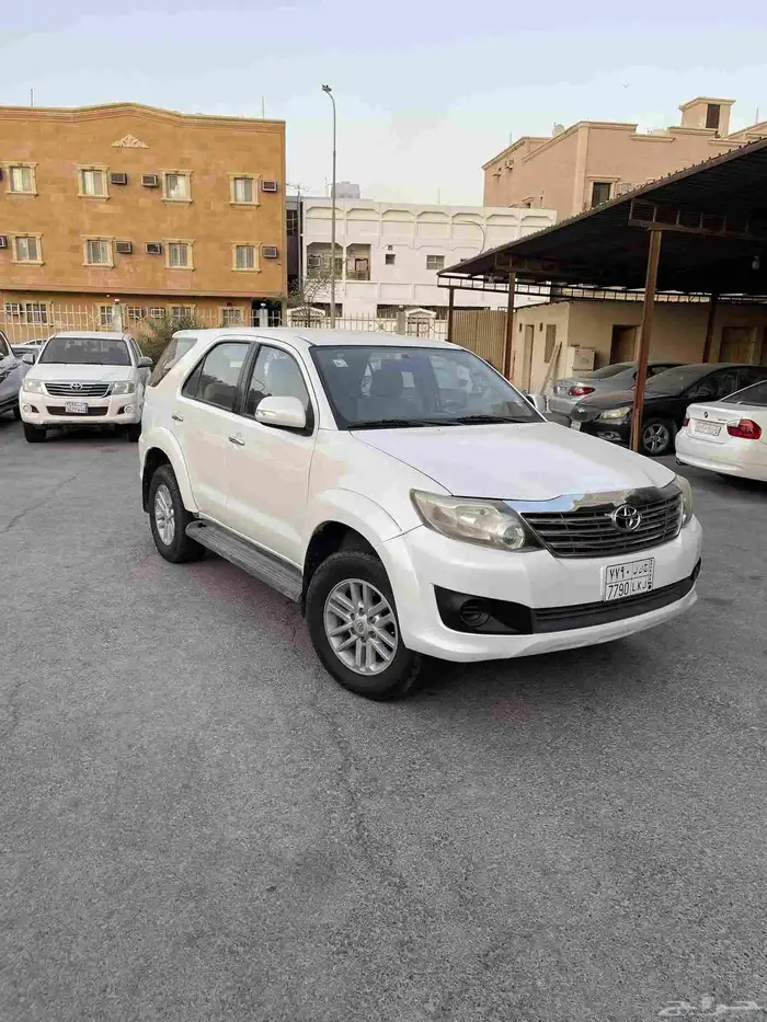 تويوتا فورتشنر 2015 0