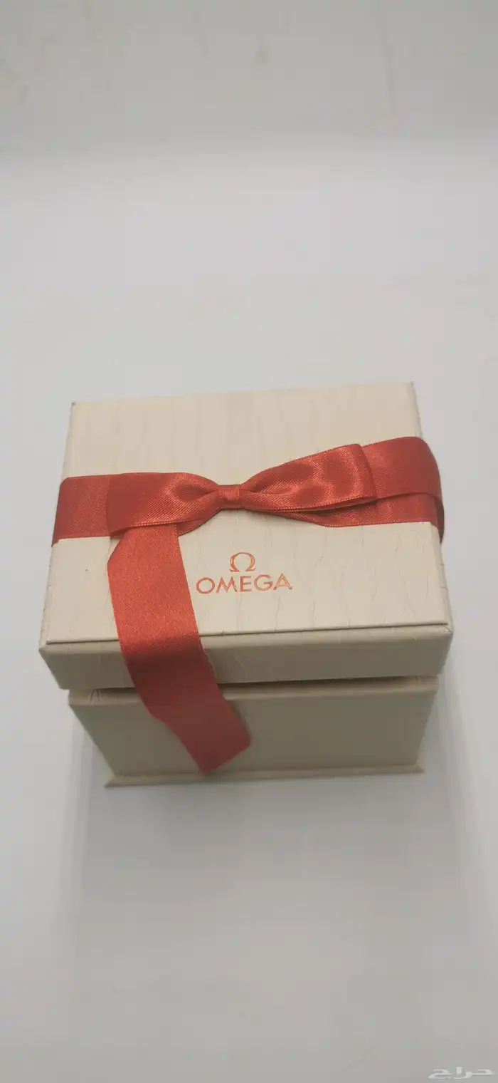 علب ساعات اصلية . كارتييه . اوميغا . شوبارد . ايبل . هوبل 2