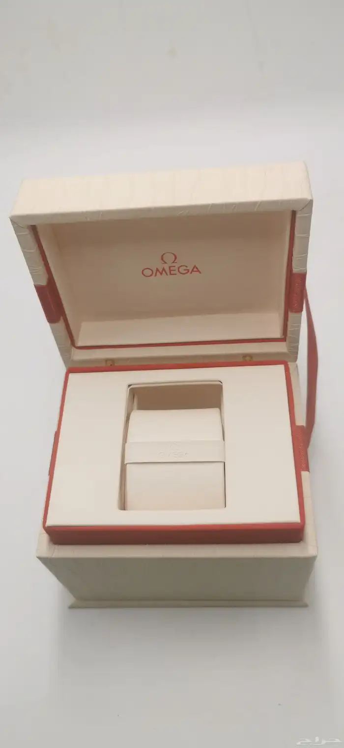 علب ساعات اصلية . كارتييه . اوميغا . شوبارد . ايبل . هوبل 5