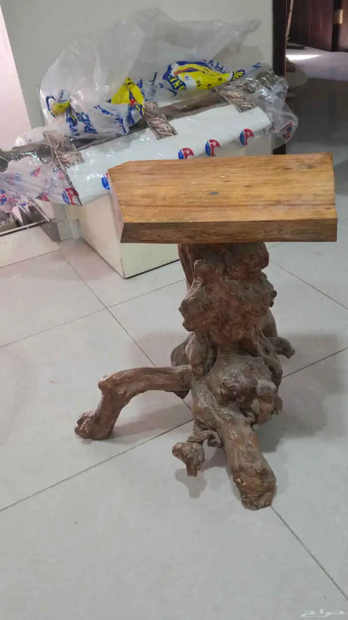 طاولة خشب يدوية يوجد حجمين 2