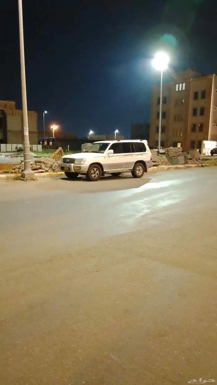 لاندكروزر 2003 1