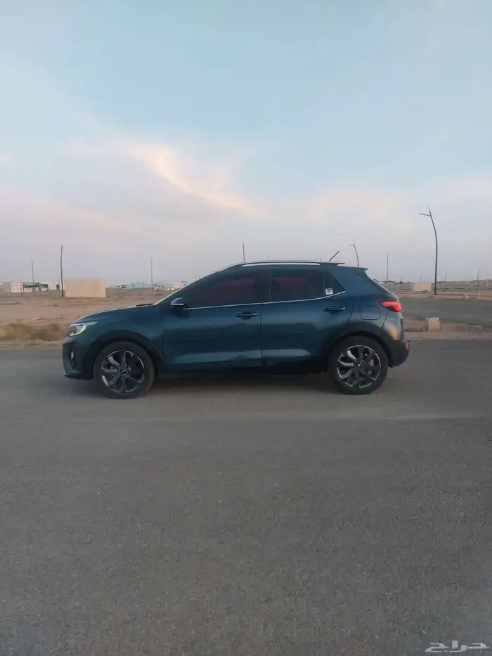 للبيع كيا ستونيك ديزل 2018 3