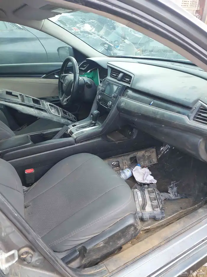 قطع غيار هوندا سيفك 19 مستعمل تشليح 2