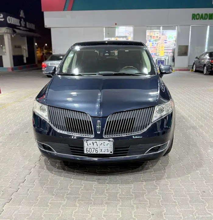 LINCOLN MKT 2014 اول مالك من الوكاله 1