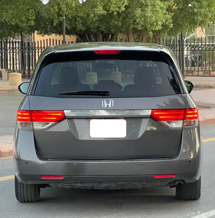 هوندا ادويسي 2014 فل سعودي 8